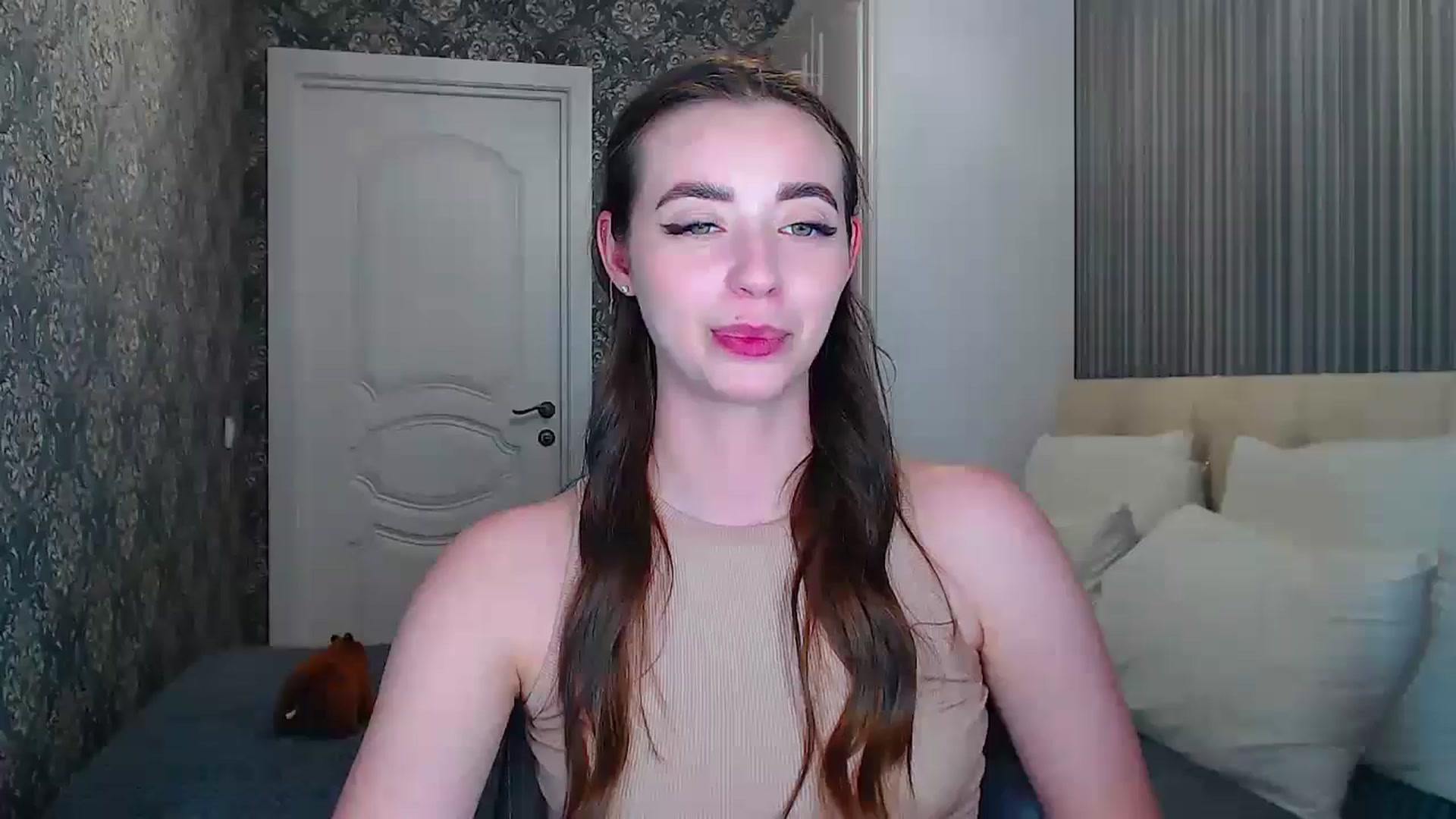Gallery image thumbnail from EmeraldLilyyy's myfreecams stream on, 06/08/2024, 15:07 image 5 of 20