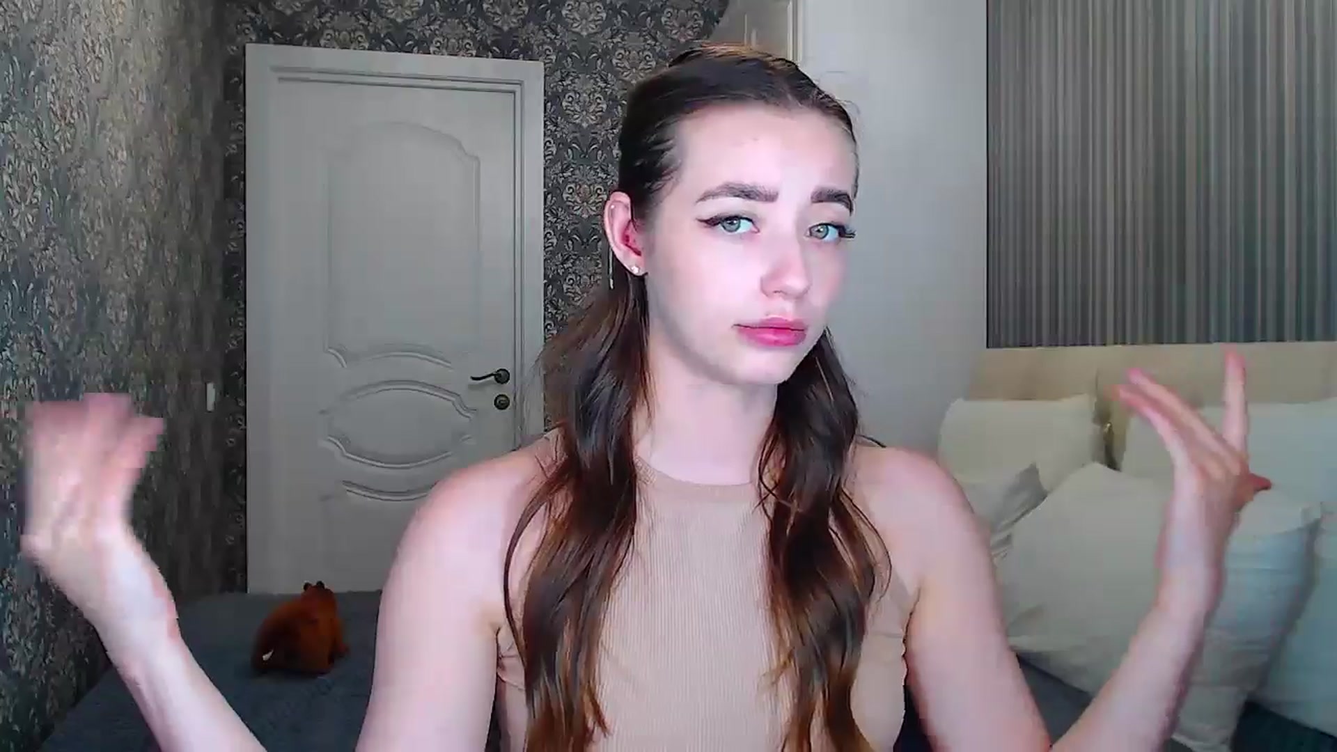 Gallery image thumbnail from EmeraldLilyyy's myfreecams stream on, 06/08/2024, 15:07 image 20 of 20