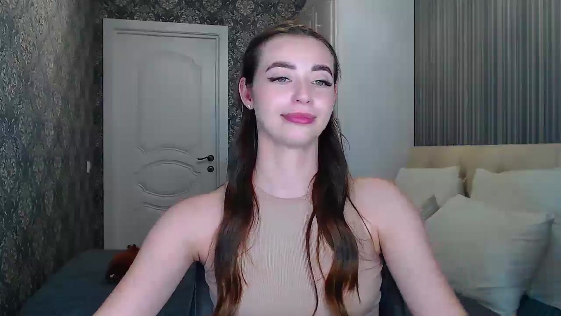 Gallery image thumbnail from EmeraldLilyyy's myfreecams stream on, 06/08/2024, 15:07 image 4 of 20
