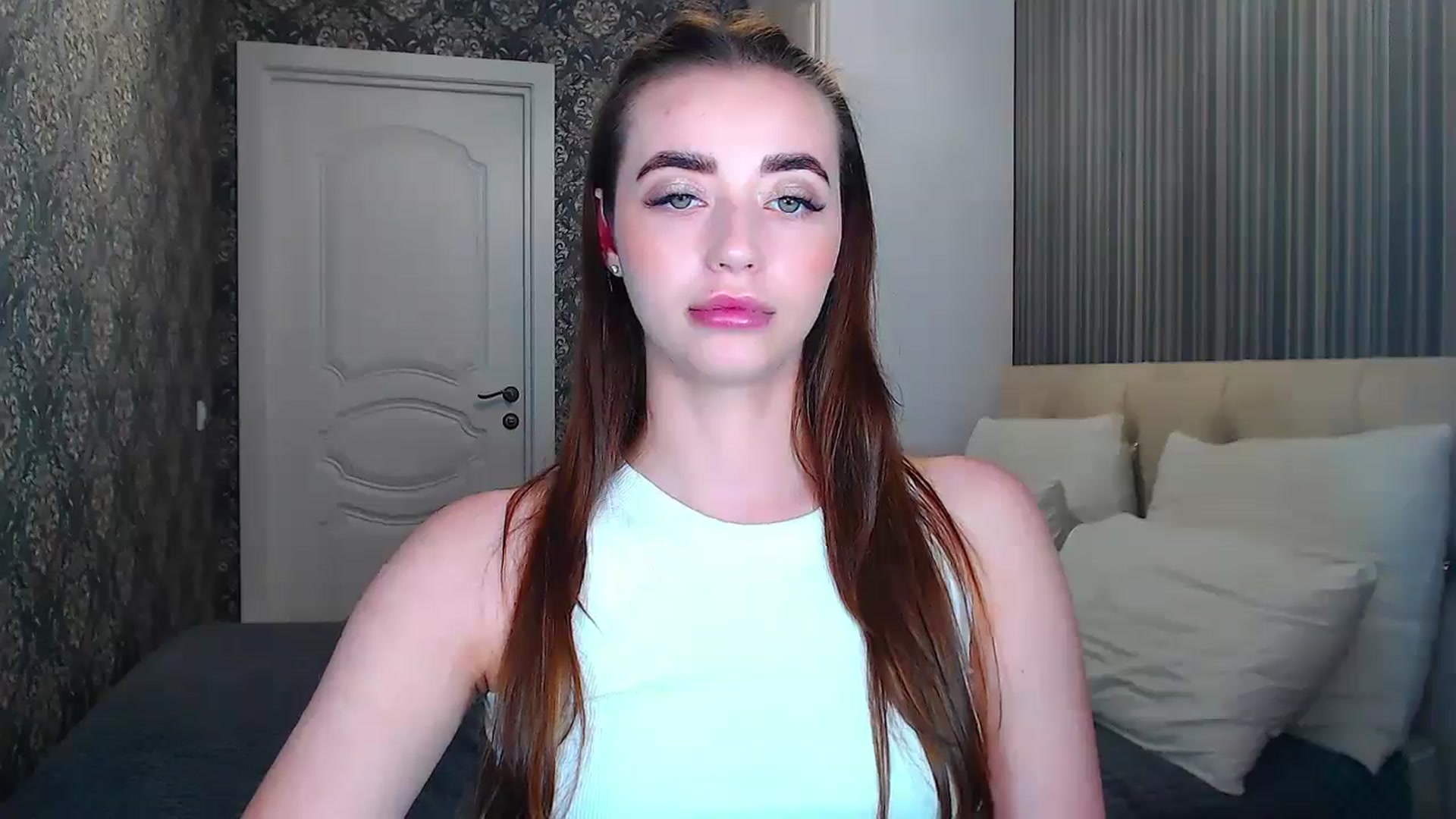 Gallery image thumbnail from EmeraldLilyyy's myfreecams stream on, 06/09/2024, 09:47 image 4 of 20