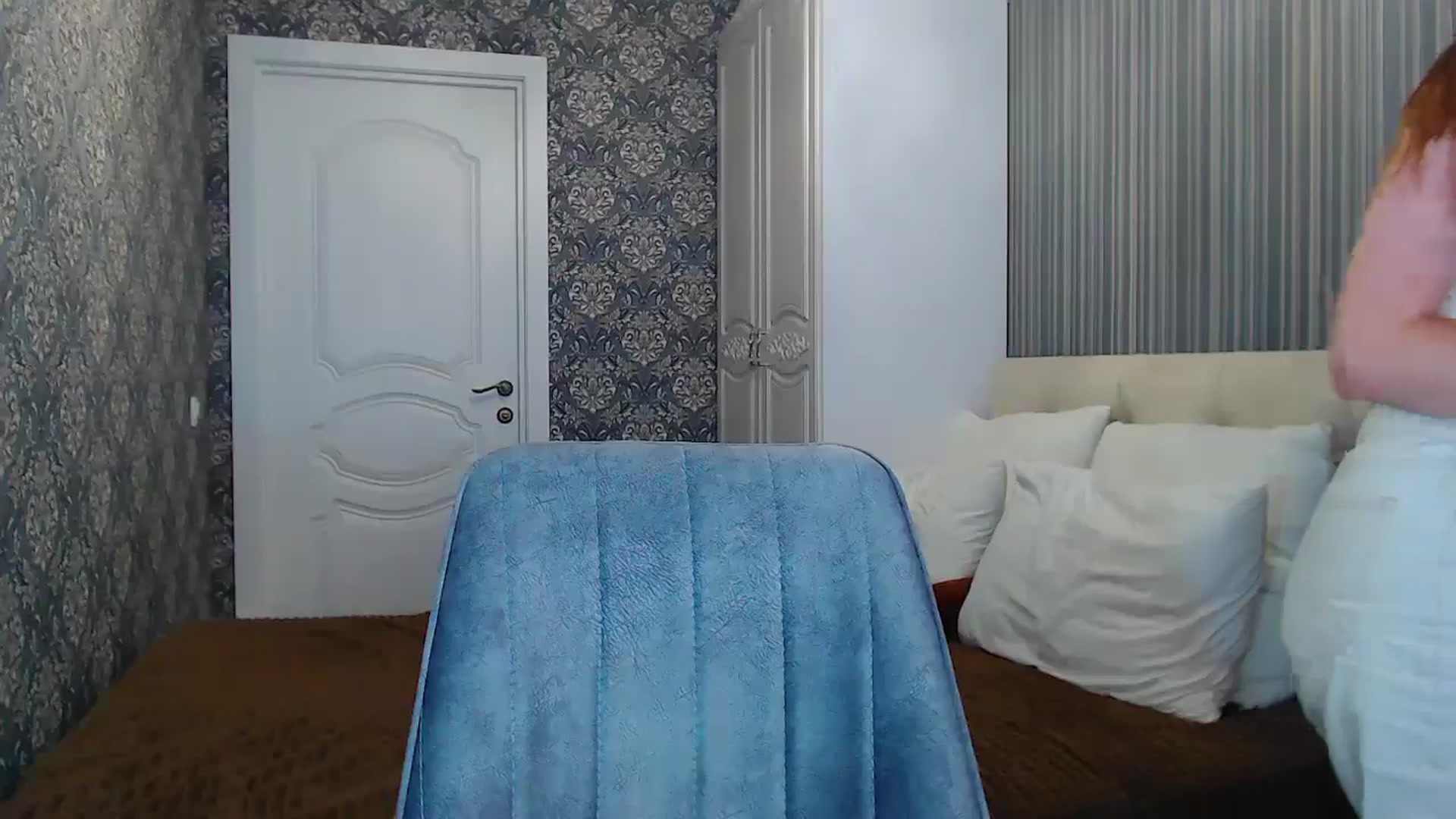 Gallery image thumbnail from EmeraldLilyyy's myfreecams stream on, 06/20/2024, 12:47 image 4 of 20