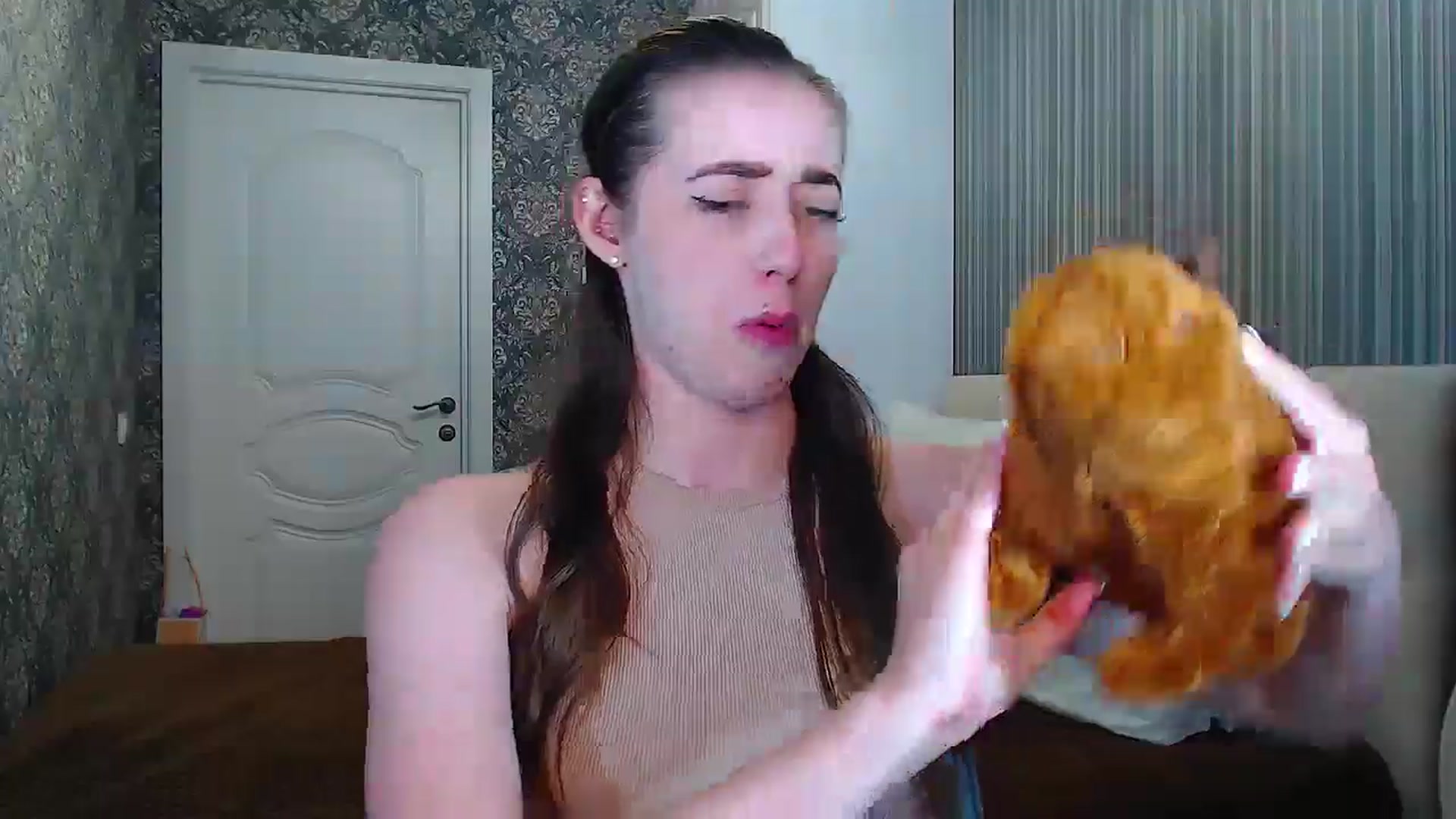Gallery image thumbnail from EmeraldLilyyy's myfreecams stream on, 06/27/2024, 12:56 image 3 of 20