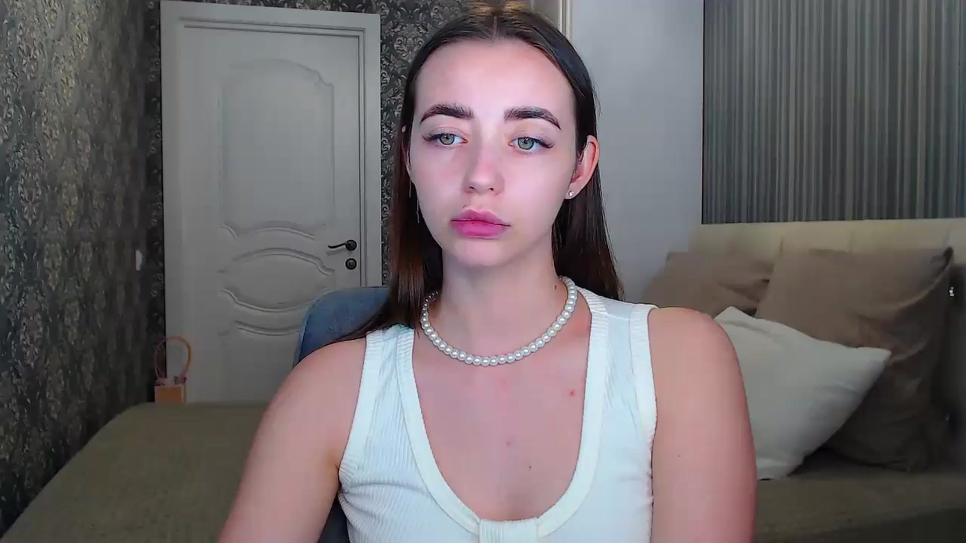 Gallery image thumbnail from EmeraldLilyyy's myfreecams stream on, 06/29/2024, 13:29 image 20 of 20