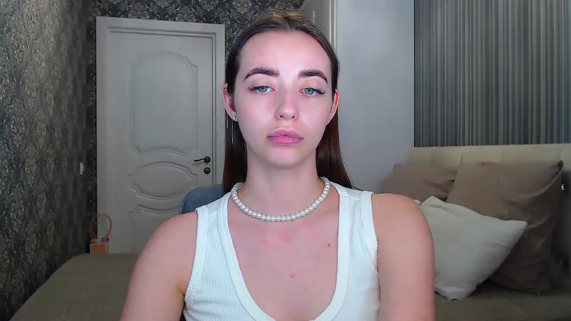 Gallery image thumbnail from EmeraldLilyyy's myfreecams stream on, 06/29/2024, 13:29 image 8 of 20