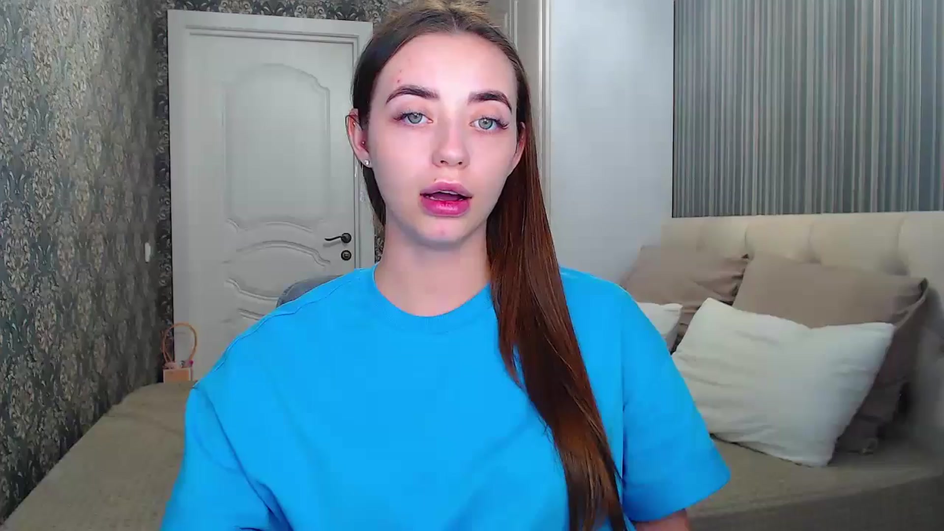 Gallery image thumbnail from EmeraldLilyyy's myfreecams stream on, 06/30/2024, 15:05 image 17 of 20