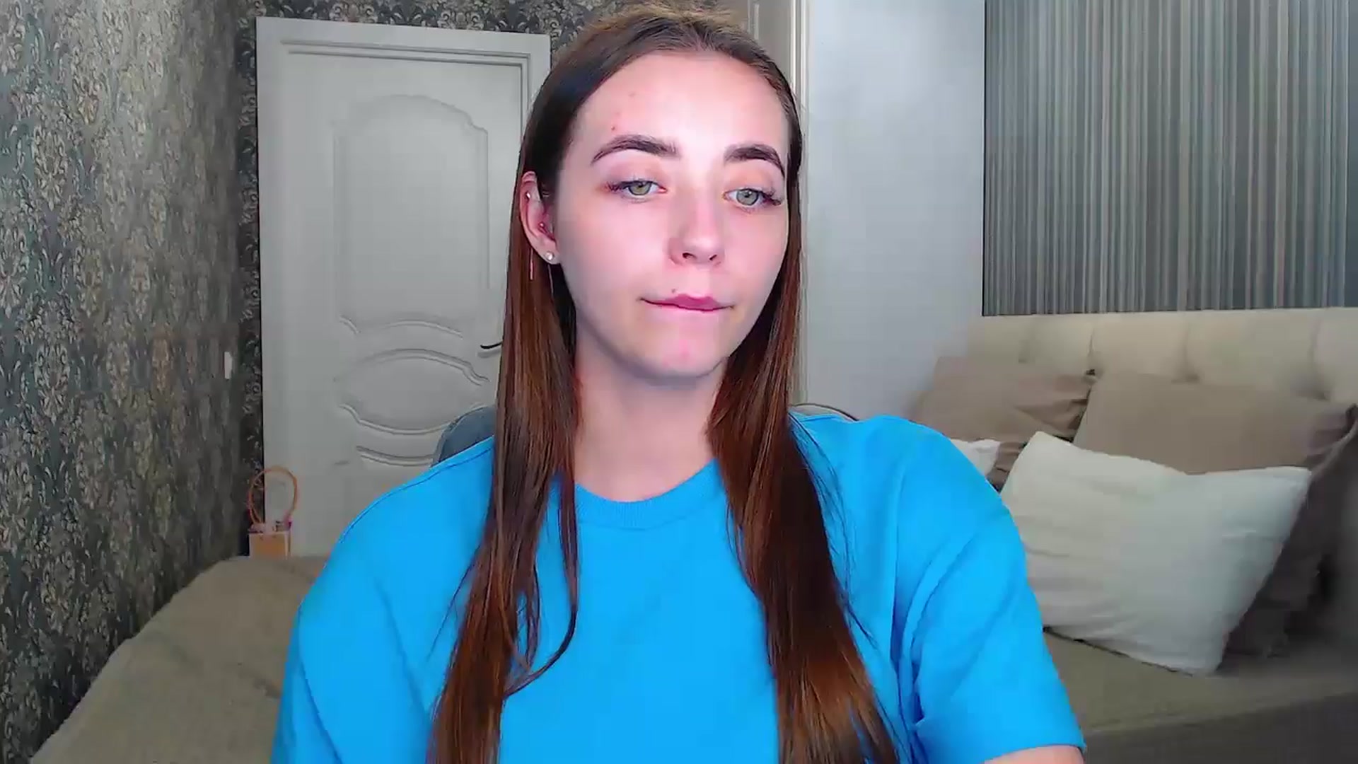Gallery image thumbnail from EmeraldLilyyy's myfreecams stream on, 06/30/2024, 16:31 image 14 of 20