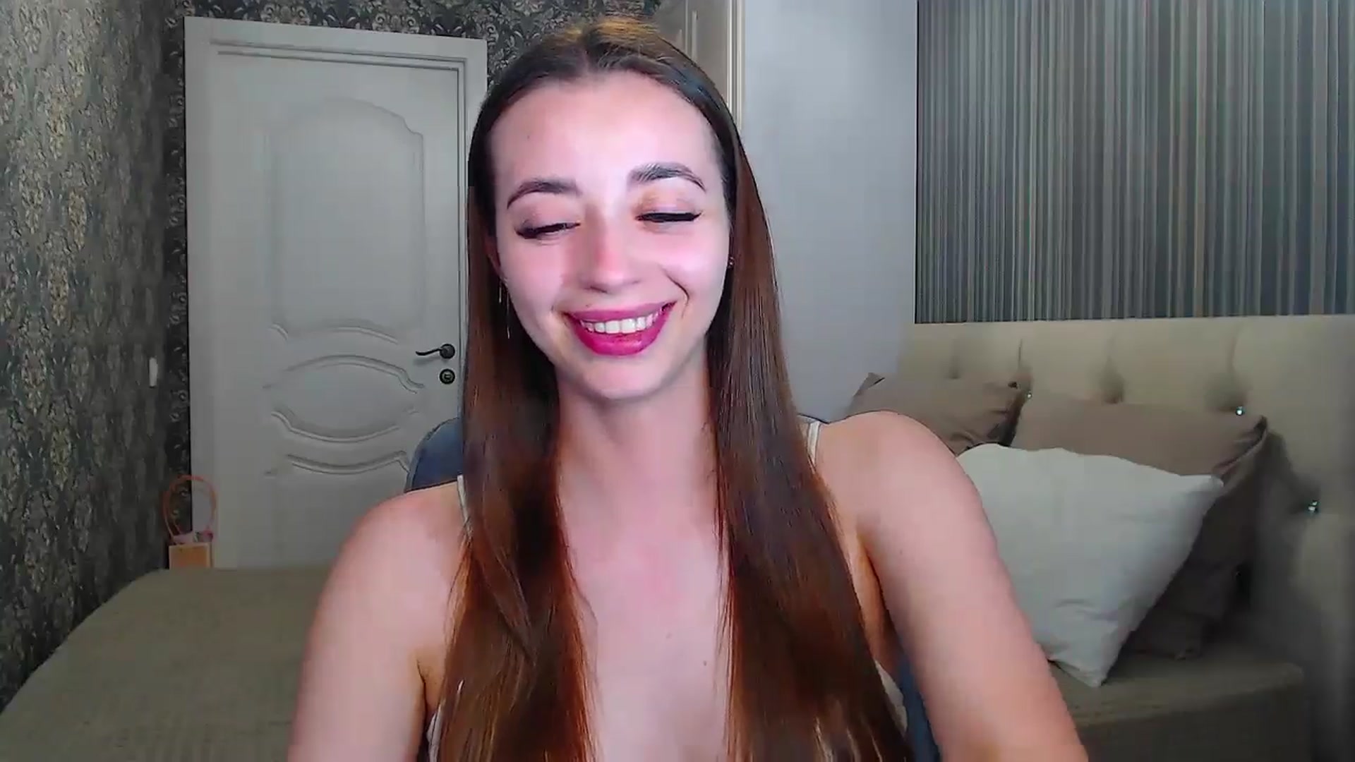 Gallery image thumbnail from EmeraldLilyyy's myfreecams stream on, 07/04/2024, 13:00 image 17 of 20
