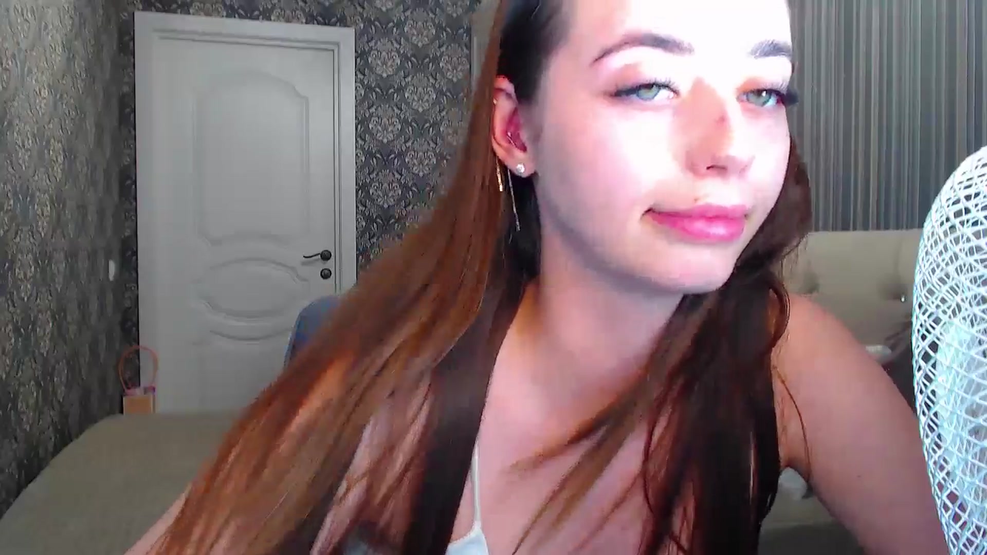 Gallery image thumbnail from EmeraldLilyyy's myfreecams stream on, 07/04/2024, 14:15 image 14 of 20