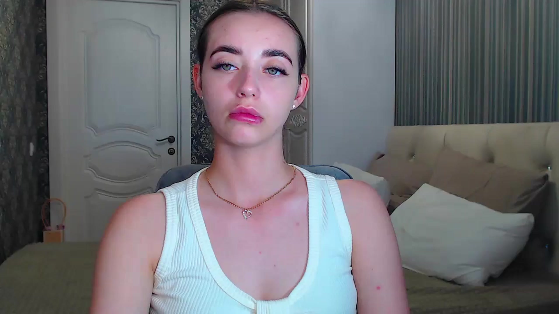 Gallery image thumbnail from EmeraldLilyyy's myfreecams stream on, 07/09/2024, 13:26 image 20 of 20