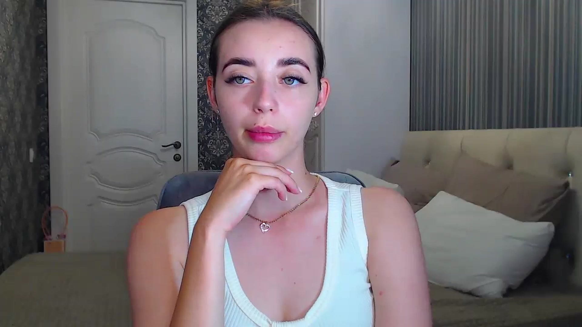 Gallery image thumbnail from EmeraldLilyyy's myfreecams stream on, 07/09/2024, 13:26 image 8 of 20