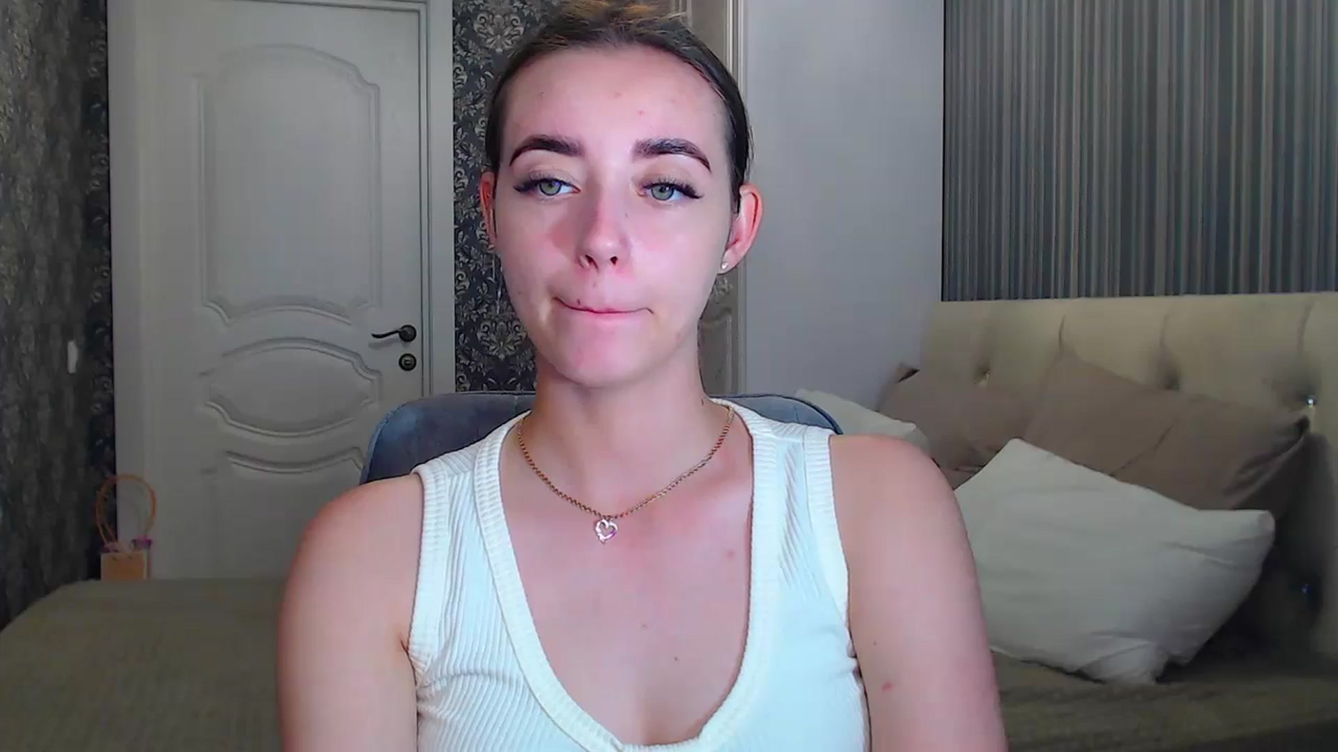 Gallery image thumbnail from EmeraldLilyyy's myfreecams stream on, 07/09/2024, 13:26 image 9 of 20