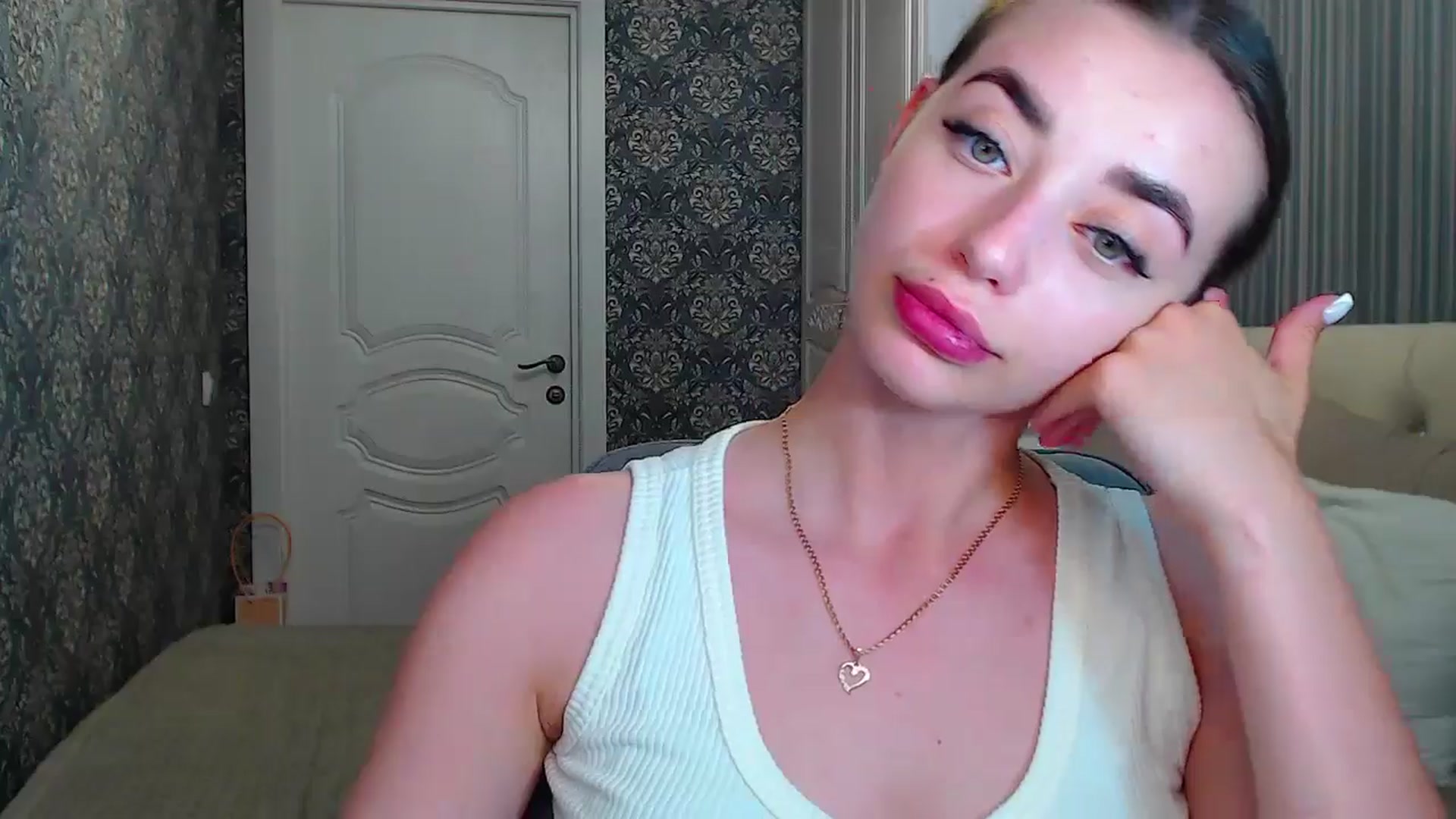 Gallery image thumbnail from EmeraldLilyyy's myfreecams stream on, 07/09/2024, 16:07 image 18 of 20