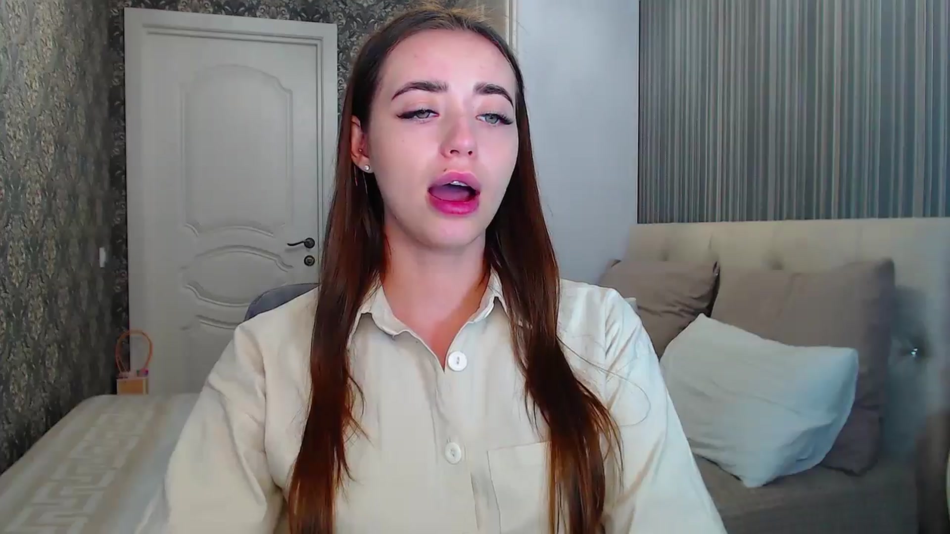 Gallery image thumbnail from EmeraldLilyyy's myfreecams stream on, 07/11/2024, 08:43 image 15 of 20