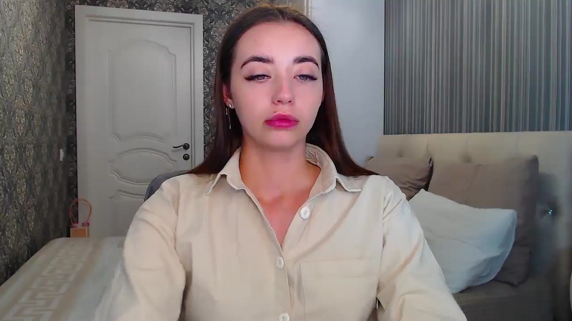 Gallery image thumbnail from EmeraldLilyyy's myfreecams stream on, 07/11/2024, 08:43 image 8 of 20