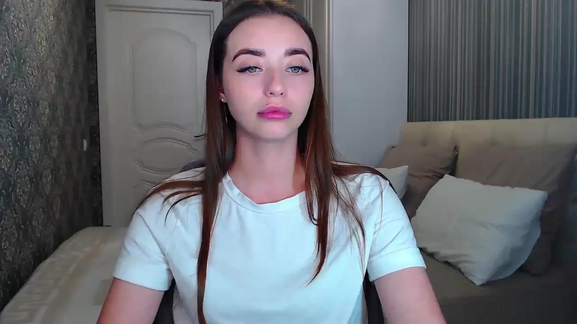 Gallery image thumbnail from EmeraldLilyyy's myfreecams stream on, 07/12/2024, 11:45 image 9 of 20