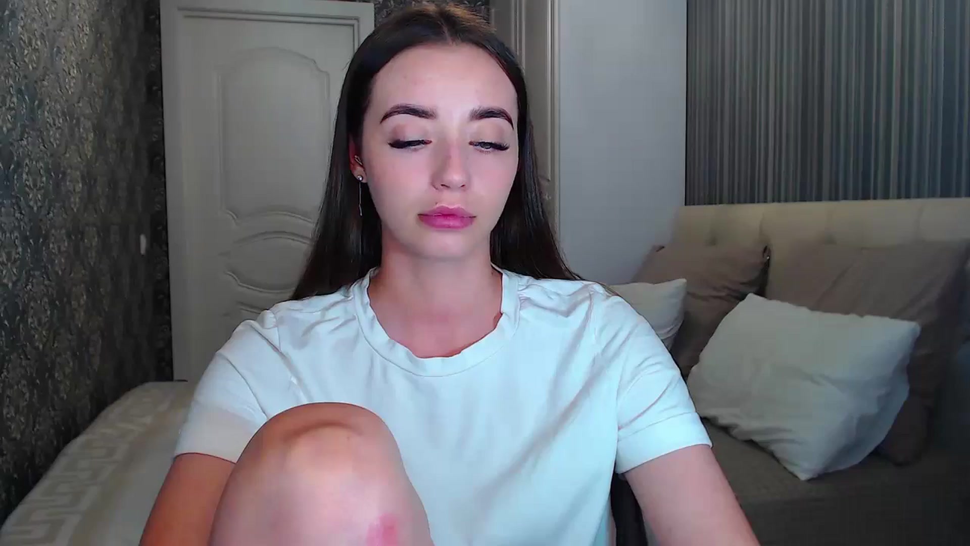 Gallery image thumbnail from EmeraldLilyyy's myfreecams stream on, 07/12/2024, 11:45 image 17 of 20