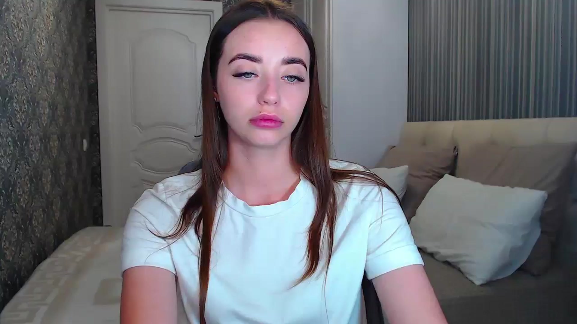 Gallery image thumbnail from EmeraldLilyyy's myfreecams stream on, 07/12/2024, 11:45 image 13 of 20