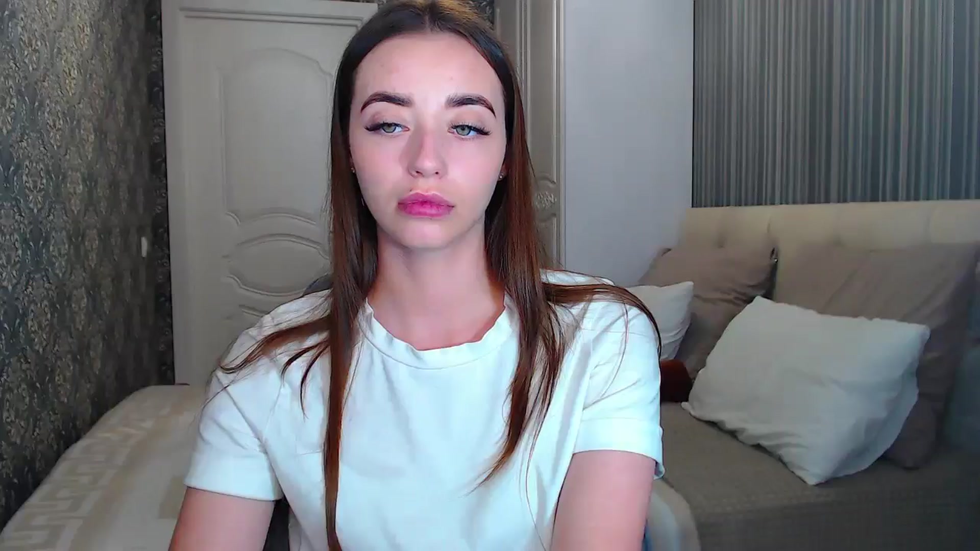 Gallery image thumbnail from EmeraldLilyyy's myfreecams stream on, 07/12/2024, 11:45 image 11 of 20