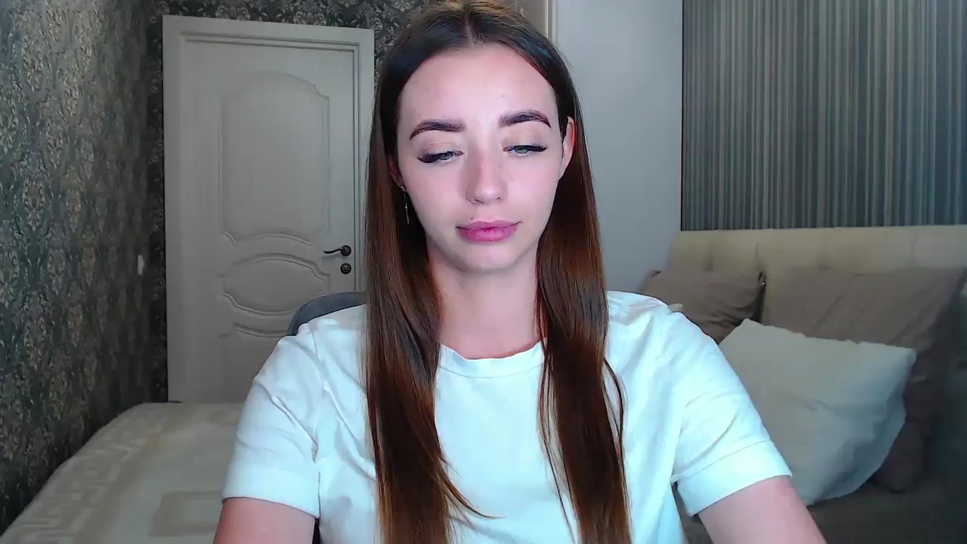 Gallery image thumbnail from EmeraldLilyyy's myfreecams stream on, 07/12/2024, 12:13 image 9 of 20