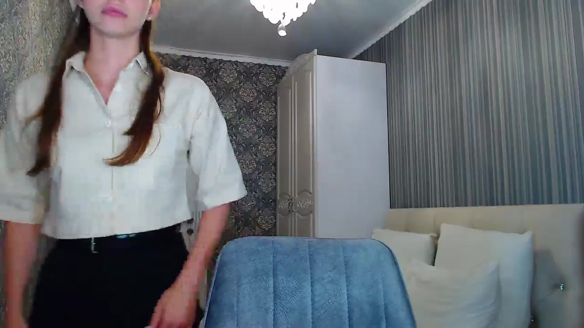 Gallery image thumbnail from EmeraldLilyyy's myfreecams stream on, 07/15/2024, 14:32 image 14 of 20