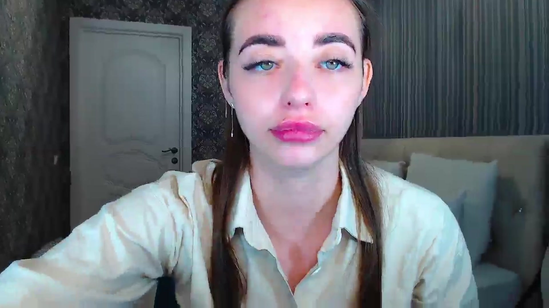 Gallery image thumbnail from EmeraldLilyyy's myfreecams stream on, 07/15/2024, 15:14 image 5 of 20