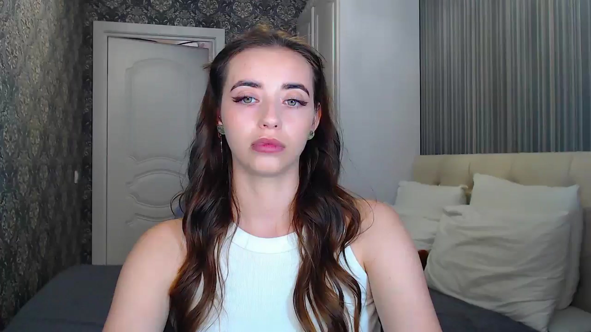 Gallery image thumbnail from EmeraldLilyyy's myfreecams stream on, 07/30/2024, 11:32 image 20 of 20