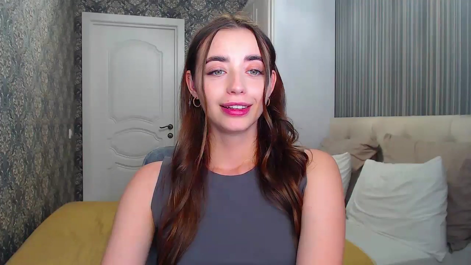 Gallery image thumbnail from EmeraldLilyyy's myfreecams stream on, 08/06/2024, 10:44 image 7 of 20