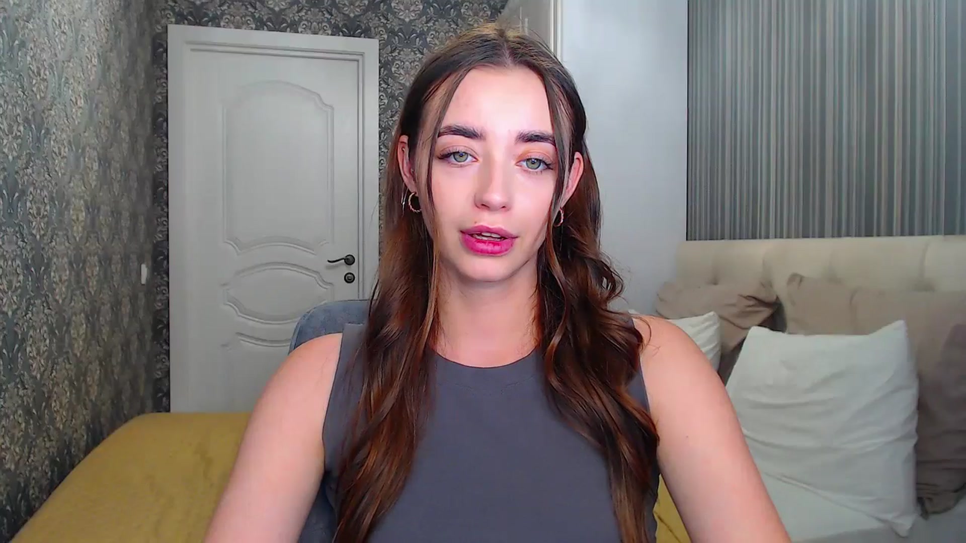 Gallery image thumbnail from EmeraldLilyyy's myfreecams stream on, 08/06/2024, 10:44 image 5 of 20