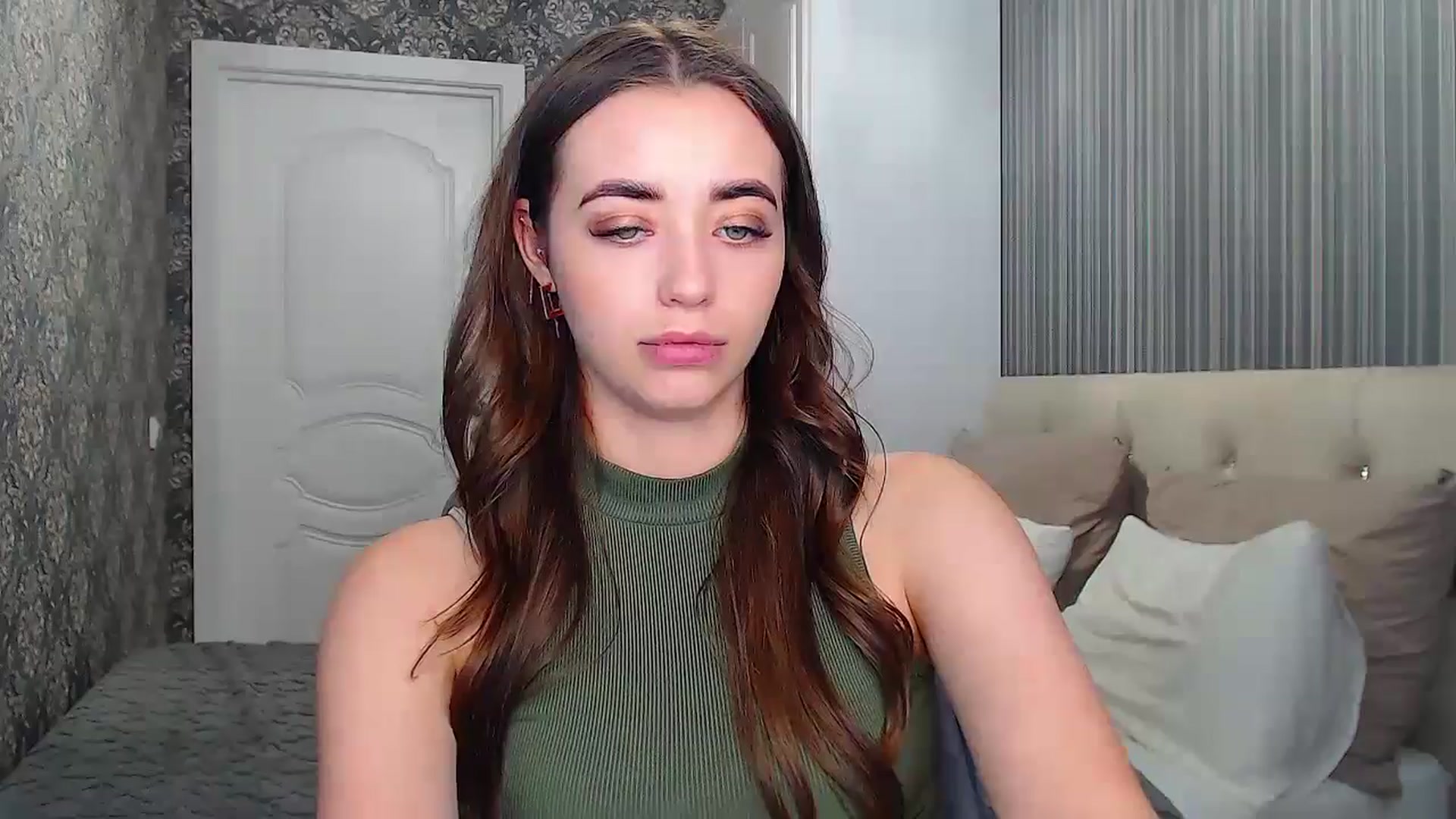 Gallery image thumbnail from EmeraldLilyyy's myfreecams stream on, 08/27/2024, 11:23 image 20 of 20