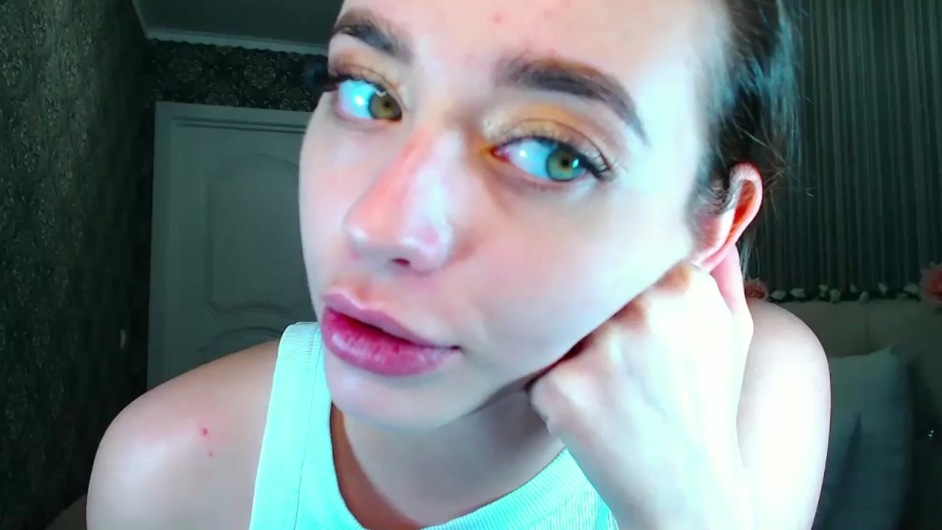 Gallery image thumbnail from EmeraldLilyyy's myfreecams stream on, 10/09/2024, 14:18 image 16 of 20