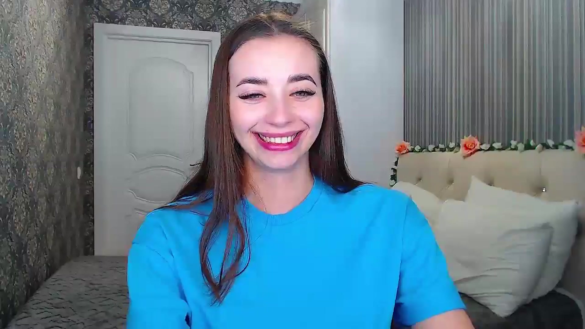 Gallery image thumbnail from EmeraldLilyyy's myfreecams stream on, 10/23/2024, 11:26 image 7 of 20