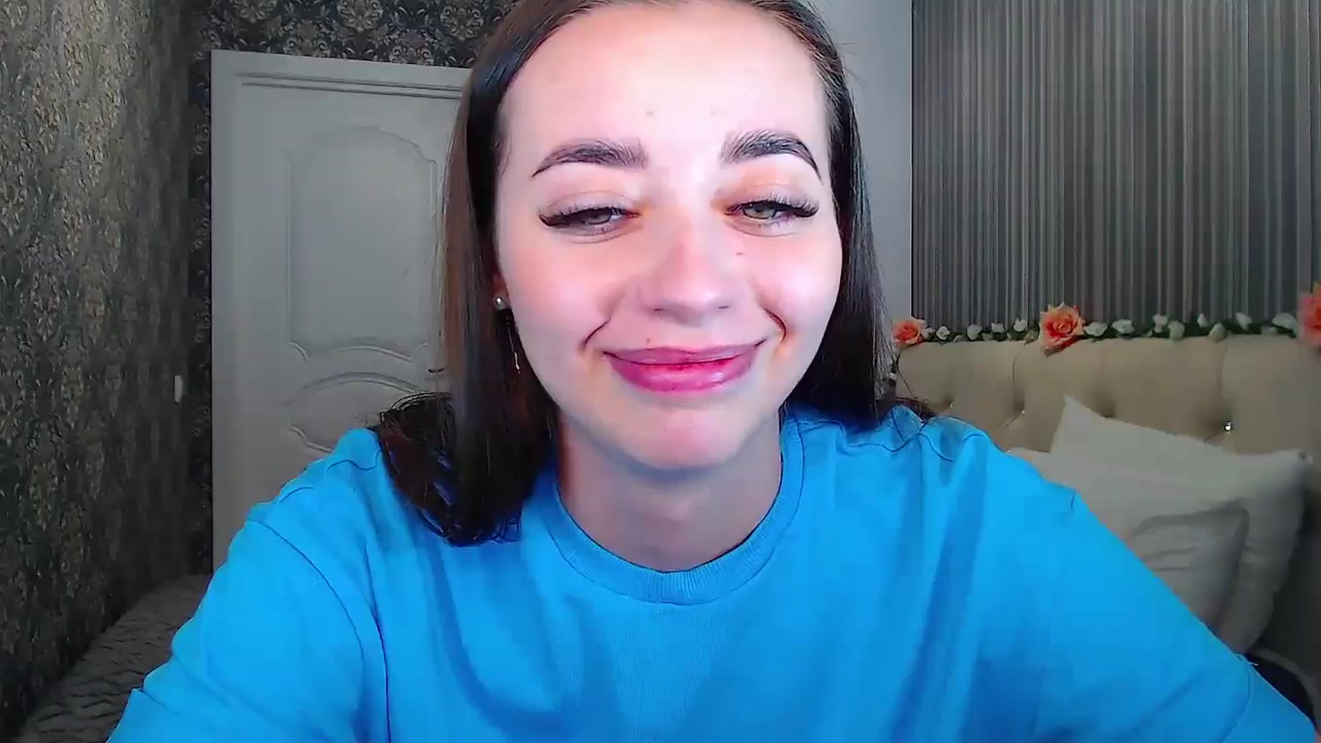 Gallery image thumbnail from EmeraldLilyyy's myfreecams stream on, 10/23/2024, 11:26 image 18 of 20