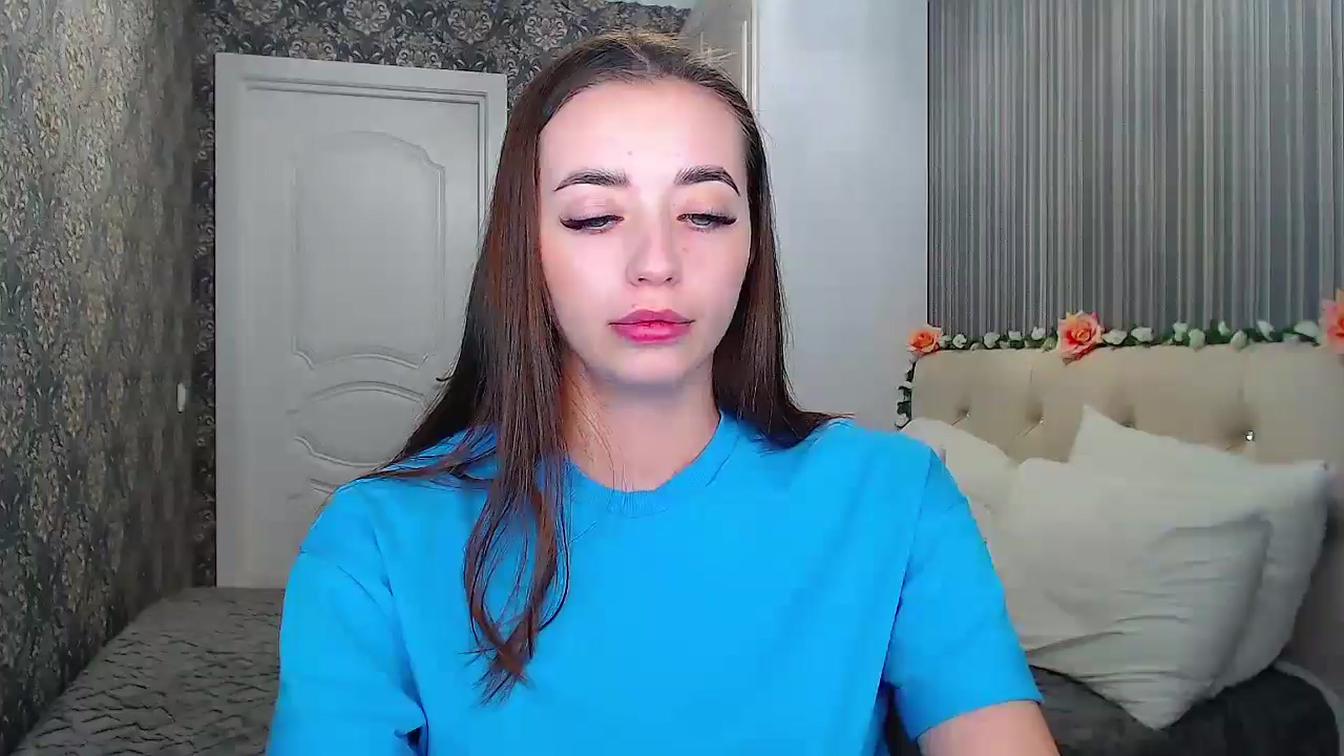 Gallery image thumbnail from EmeraldLilyyy's myfreecams stream on, 10/23/2024, 11:26 image 5 of 20
