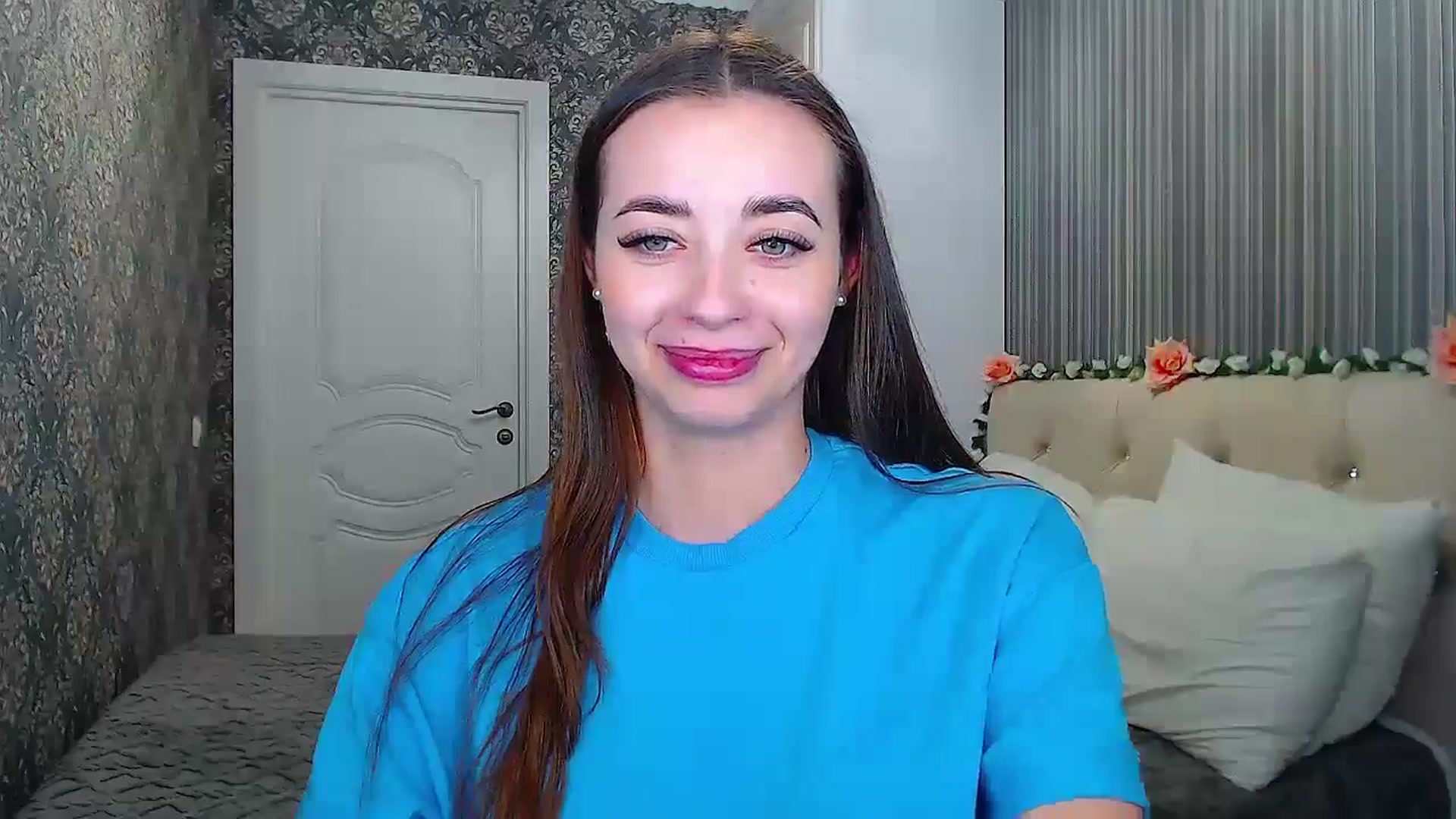 Gallery image thumbnail from EmeraldLilyyy's myfreecams stream on, 10/23/2024, 12:39 image 20 of 20