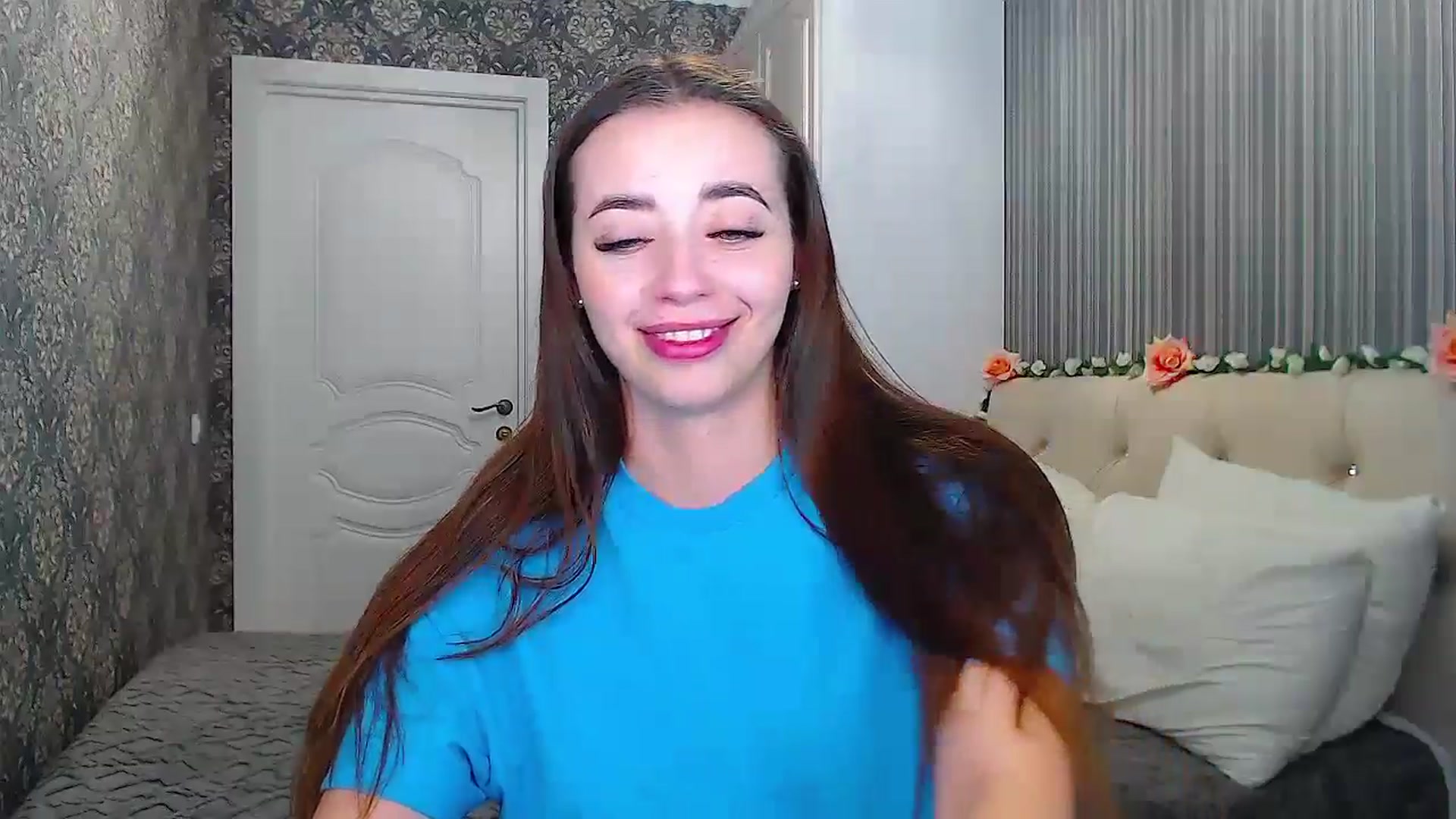 Gallery image thumbnail from EmeraldLilyyy's myfreecams stream on, 10/23/2024, 12:39 image 2 of 20