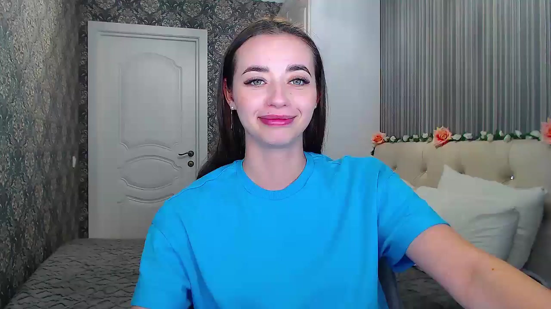 Gallery image thumbnail from EmeraldLilyyy's myfreecams stream on, 10/23/2024, 12:39 image 1 of 20