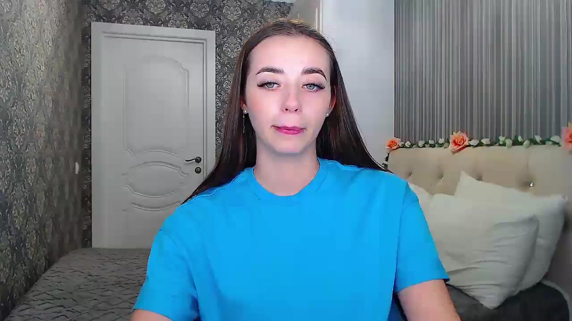 Gallery image thumbnail from EmeraldLilyyy's myfreecams stream on, 10/23/2024, 12:39 image 3 of 20