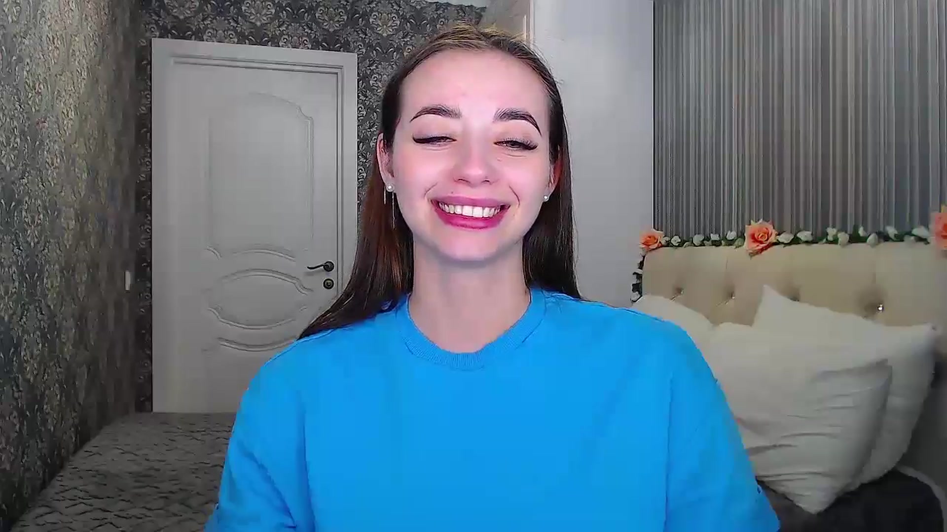 Gallery image thumbnail from EmeraldLilyyy's myfreecams stream on, 10/23/2024, 13:03 image 17 of 20