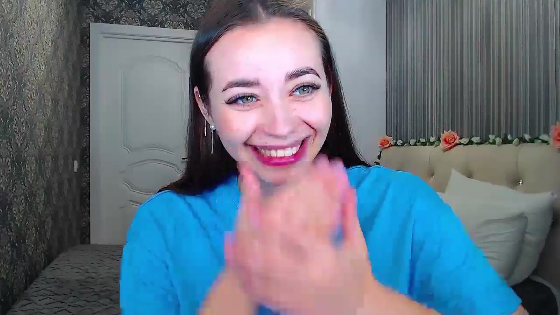 Gallery image thumbnail from EmeraldLilyyy's myfreecams stream on, 10/23/2024, 13:03 image 15 of 20