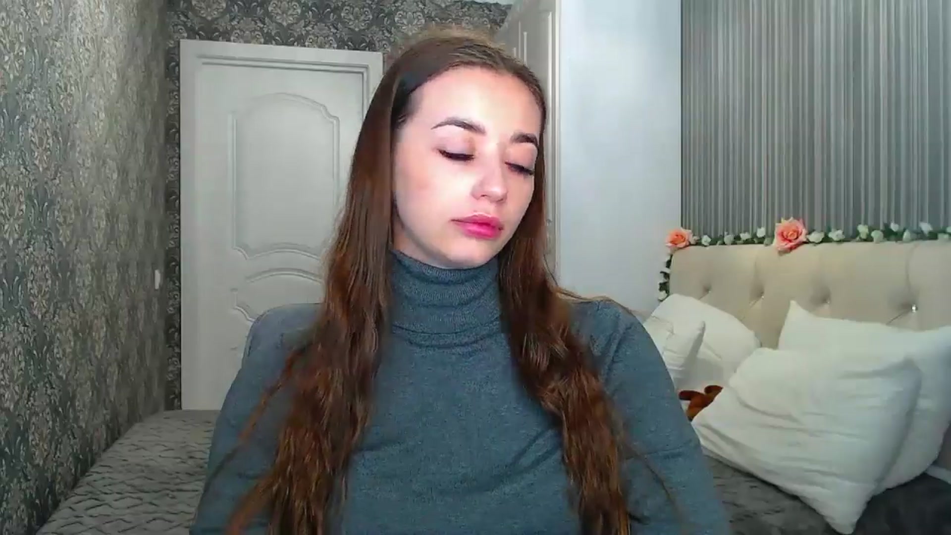 Gallery image thumbnail from EmeraldLilyyy's myfreecams stream on, 10/24/2024, 14:34 image 2 of 20