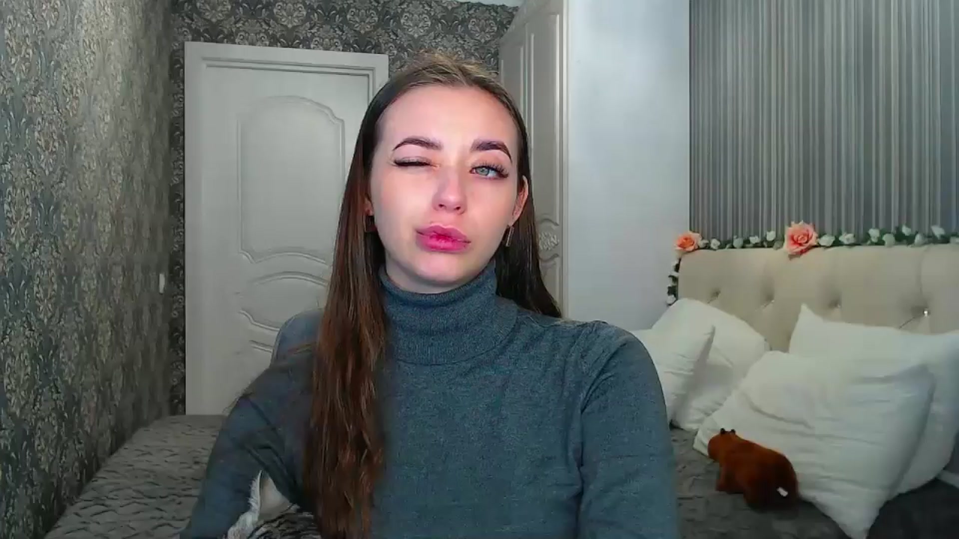Gallery image thumbnail from EmeraldLilyyy's myfreecams stream on, 10/24/2024, 14:34 image 20 of 20