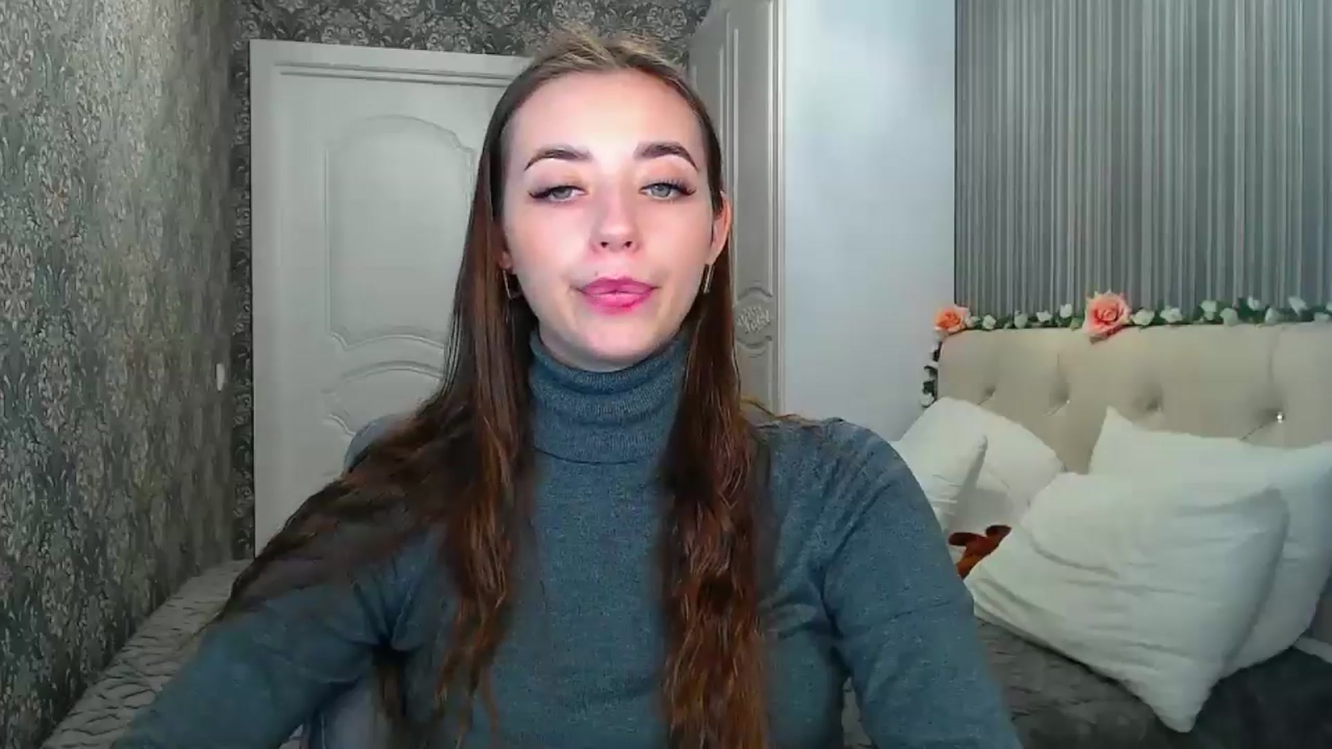 Gallery image thumbnail from EmeraldLilyyy's myfreecams stream on, 10/24/2024, 14:34 image 6 of 20