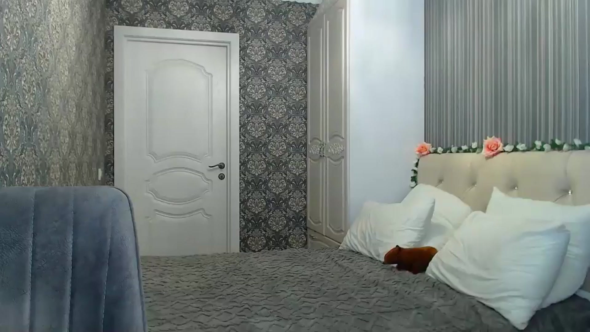 Gallery image thumbnail from EmeraldLilyyy's myfreecams stream on, 10/24/2024, 14:55 image 5 of 20