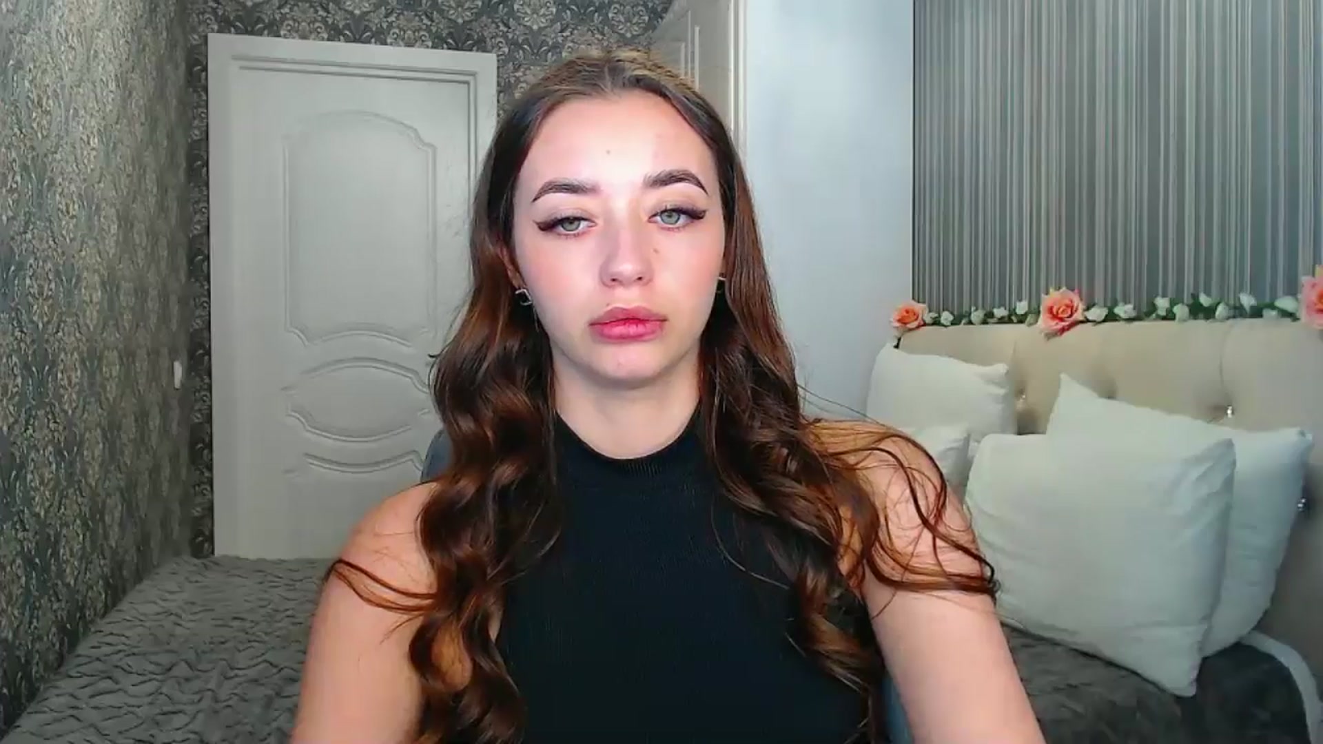 Gallery image thumbnail from EmeraldLilyyy's myfreecams stream on, 10/28/2024, 10:52 image 5 of 20