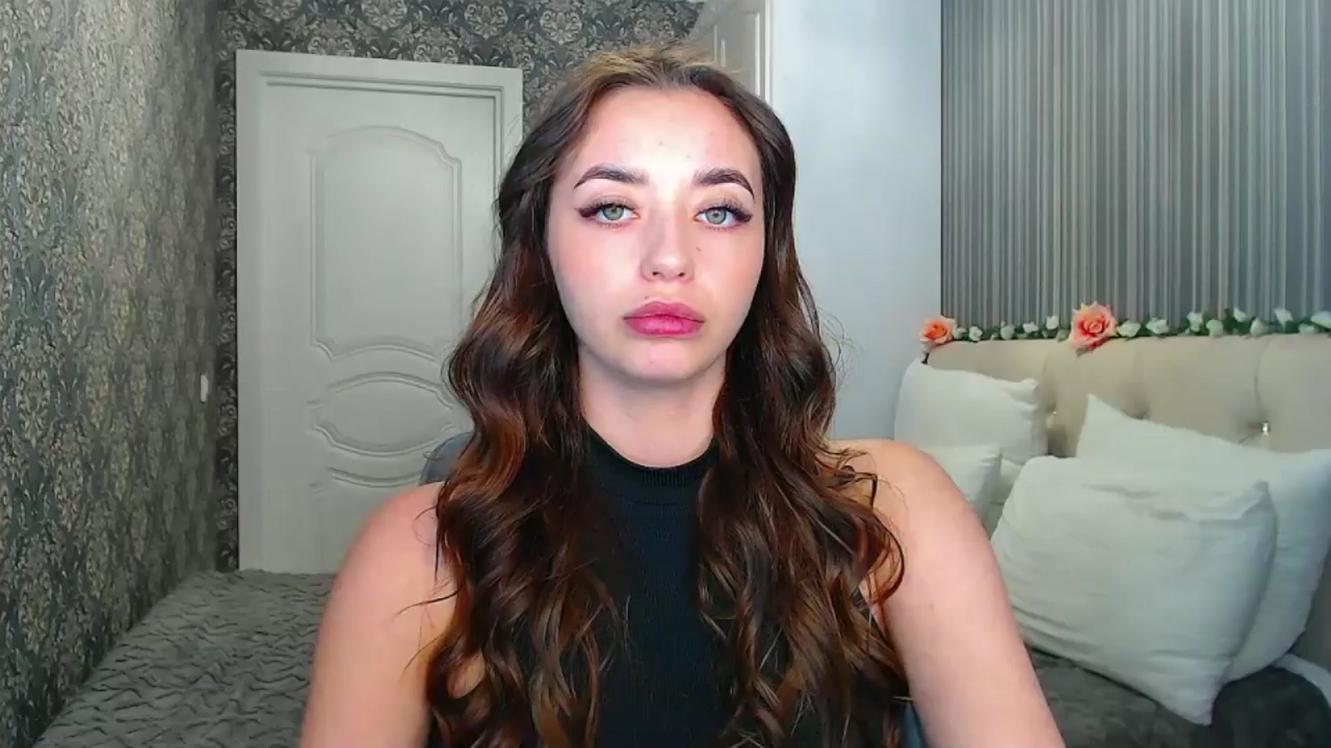 Gallery image thumbnail from EmeraldLilyyy's myfreecams stream on, 10/28/2024, 12:05 image 1 of 20