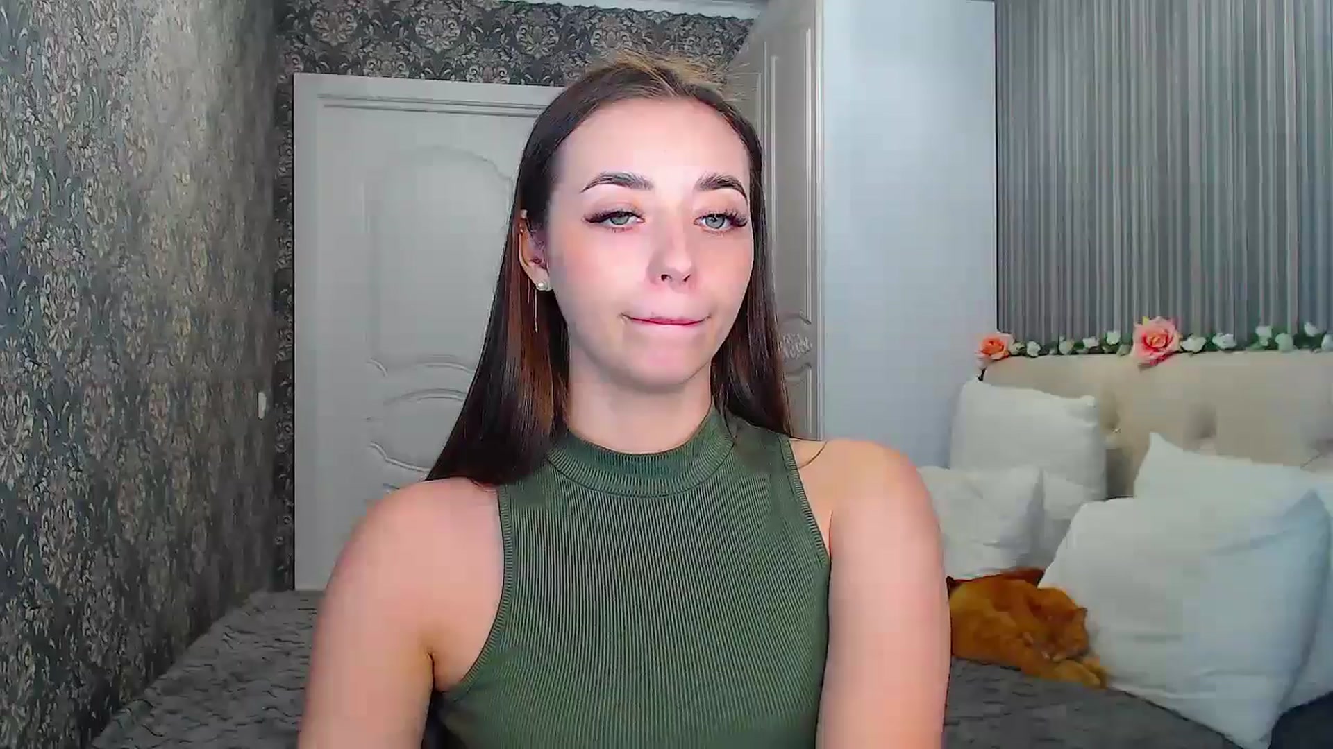 Gallery image thumbnail from EmeraldLilyyy's myfreecams stream on, 10/29/2024, 09:50 image 9 of 20