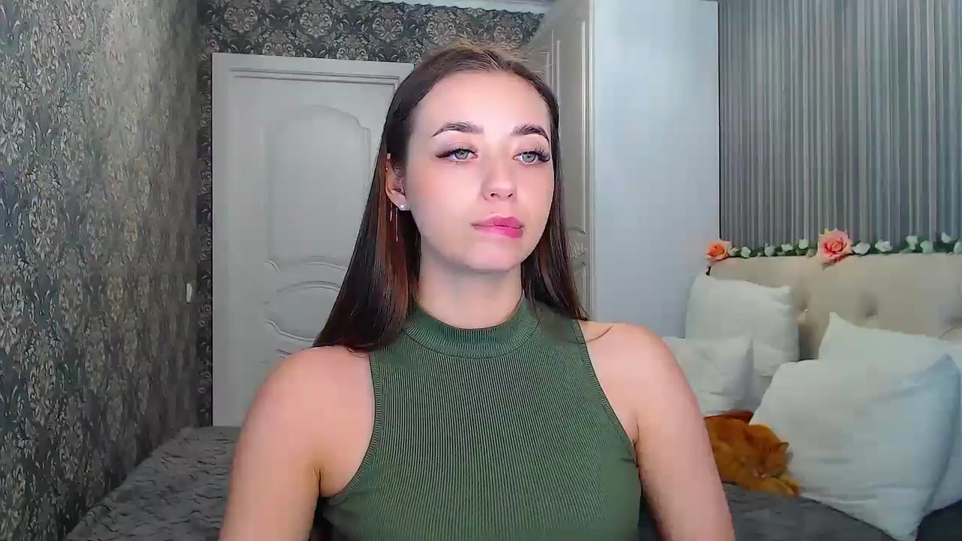 Gallery image thumbnail from EmeraldLilyyy's myfreecams stream on, 10/29/2024, 09:50 image 18 of 20