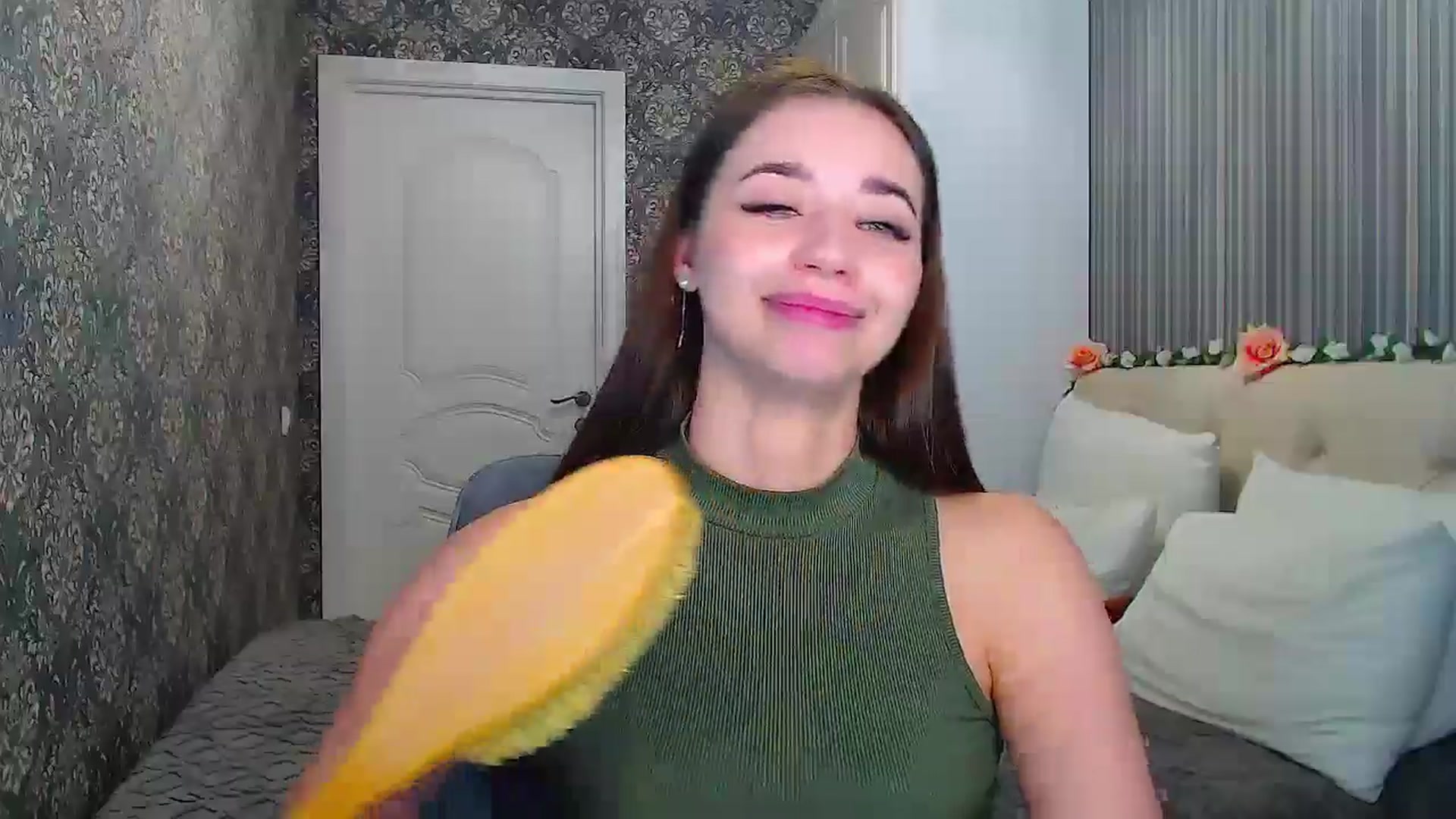 Gallery image thumbnail from EmeraldLilyyy's myfreecams stream on, 10/29/2024, 14:02 image 2 of 20