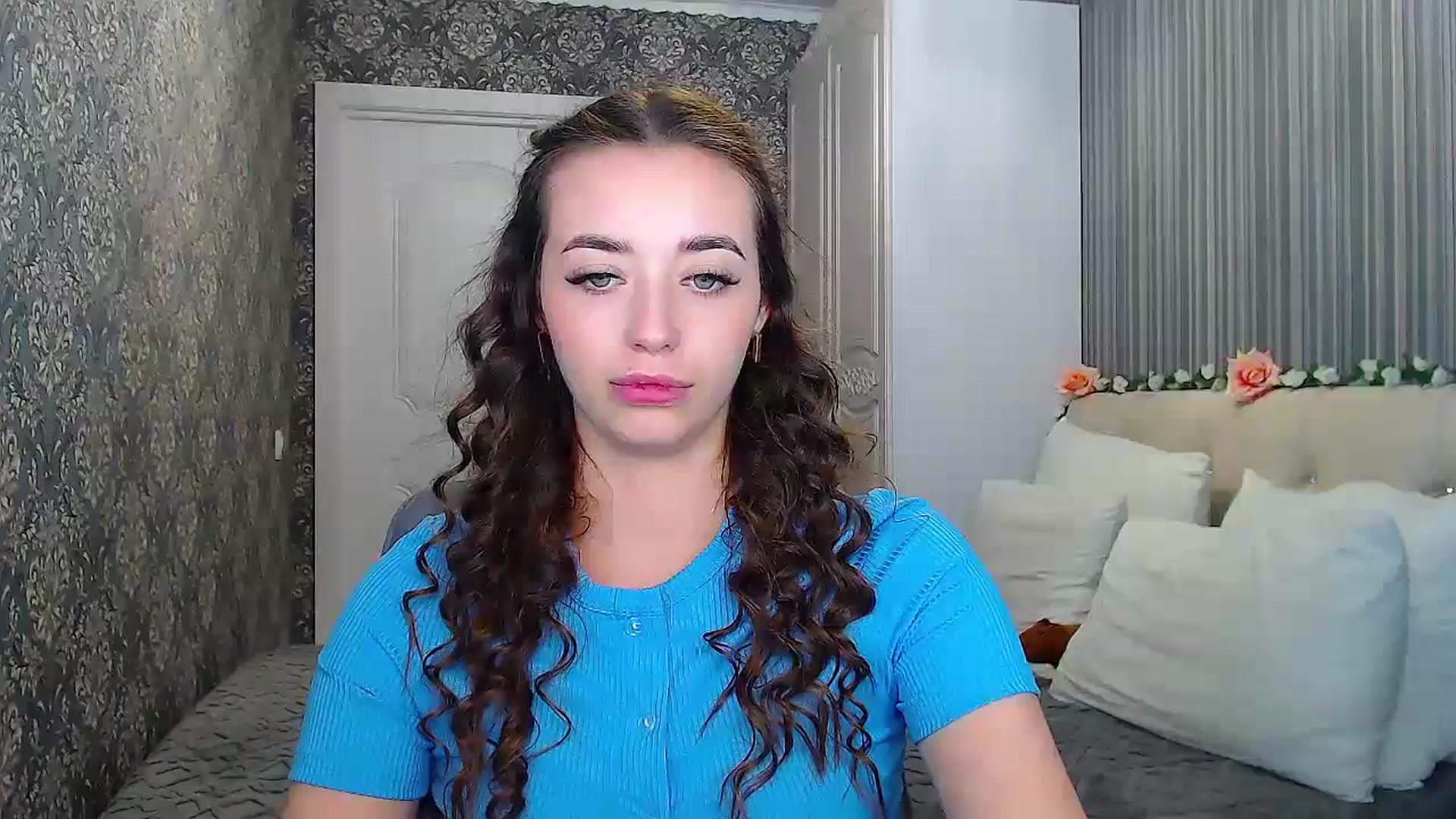 Gallery image thumbnail from EmeraldLilyyy's myfreecams stream on, 10/30/2024, 14:08 image 11 of 20