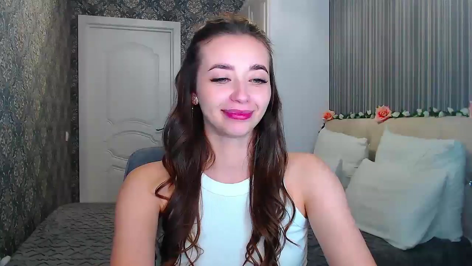 Gallery image thumbnail from EmeraldLilyyy's myfreecams stream on, 11/01/2024, 16:04 image 19 of 20